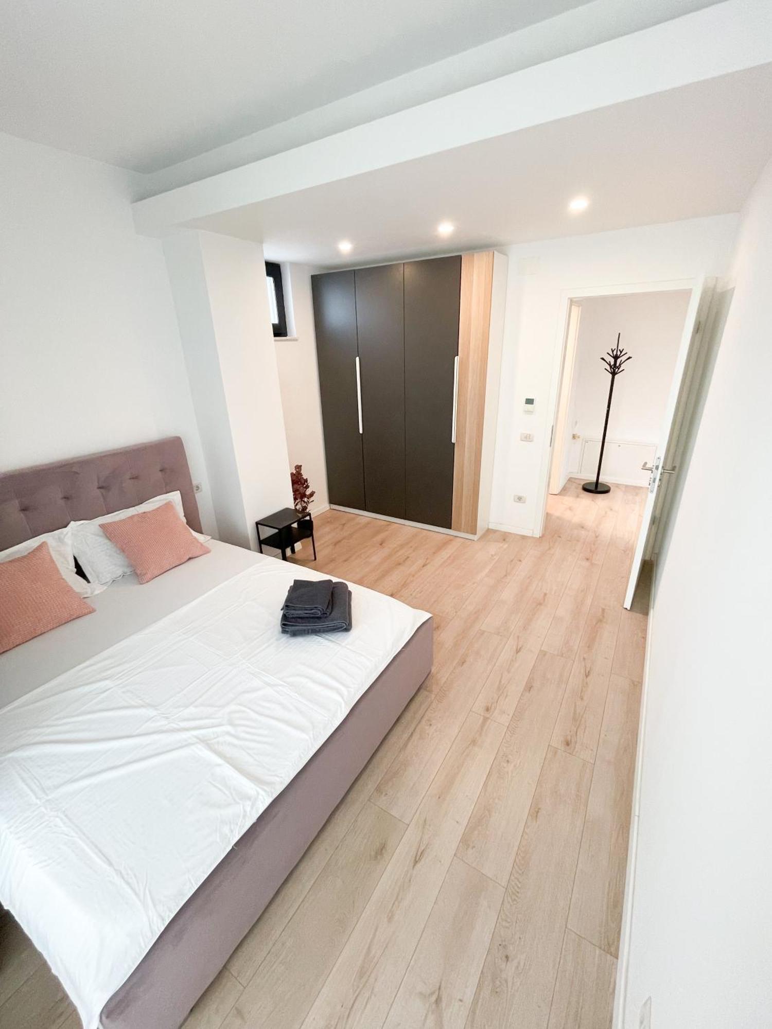 Bucharest Apartment Eksteriør billede